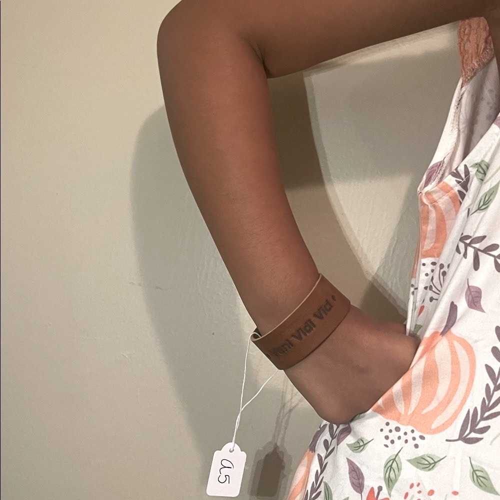 Veni Vidi Vici Brown Leather Bracelet (Item A5)